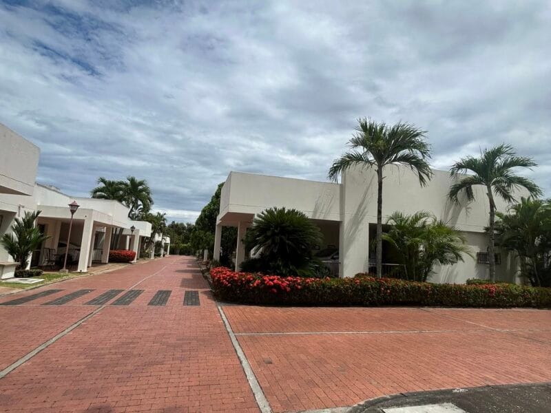 Casa de un piso en Condominio