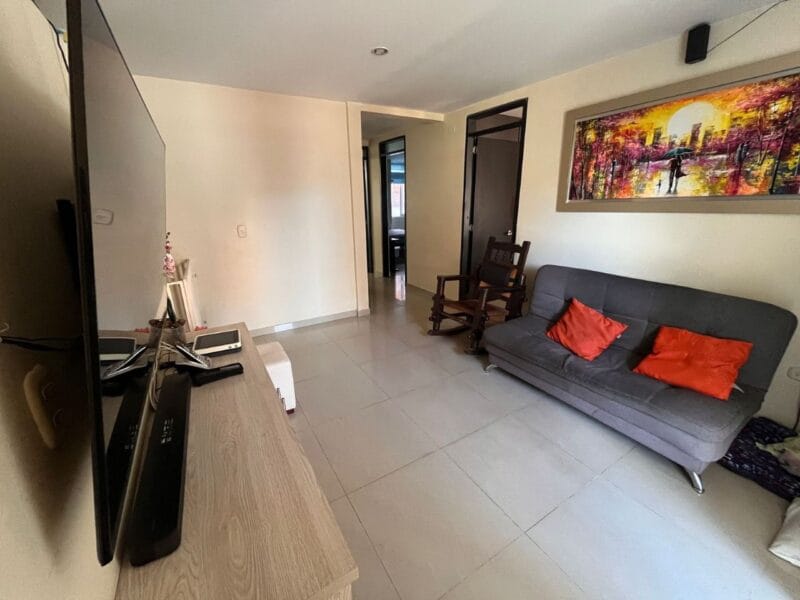 Casa dos Pisos con Aparta Estudio